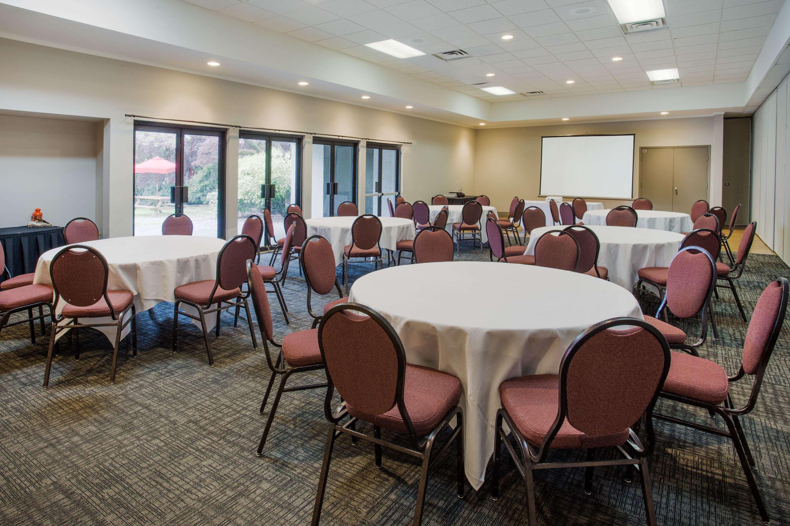 Ramada By Wyndham Duncan Cowichan Valley Kültér fotó